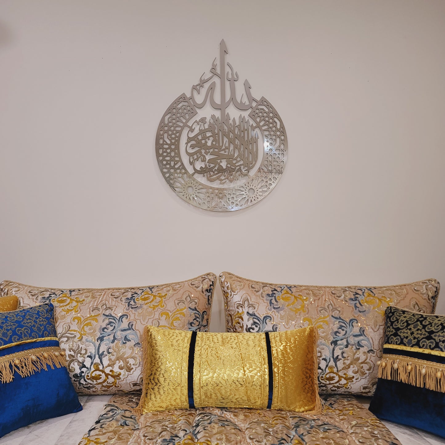 Q-003 / Ayat Al-kursi with Arabsque / Metal Alucobond / Islamic Home Decor / Mirror/ Arabic Calligraphy / Islamic Gifts / wall art